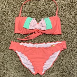 Luli Fama XL Corazon De Melon Bow Bandeau Top & Full ruched bottom